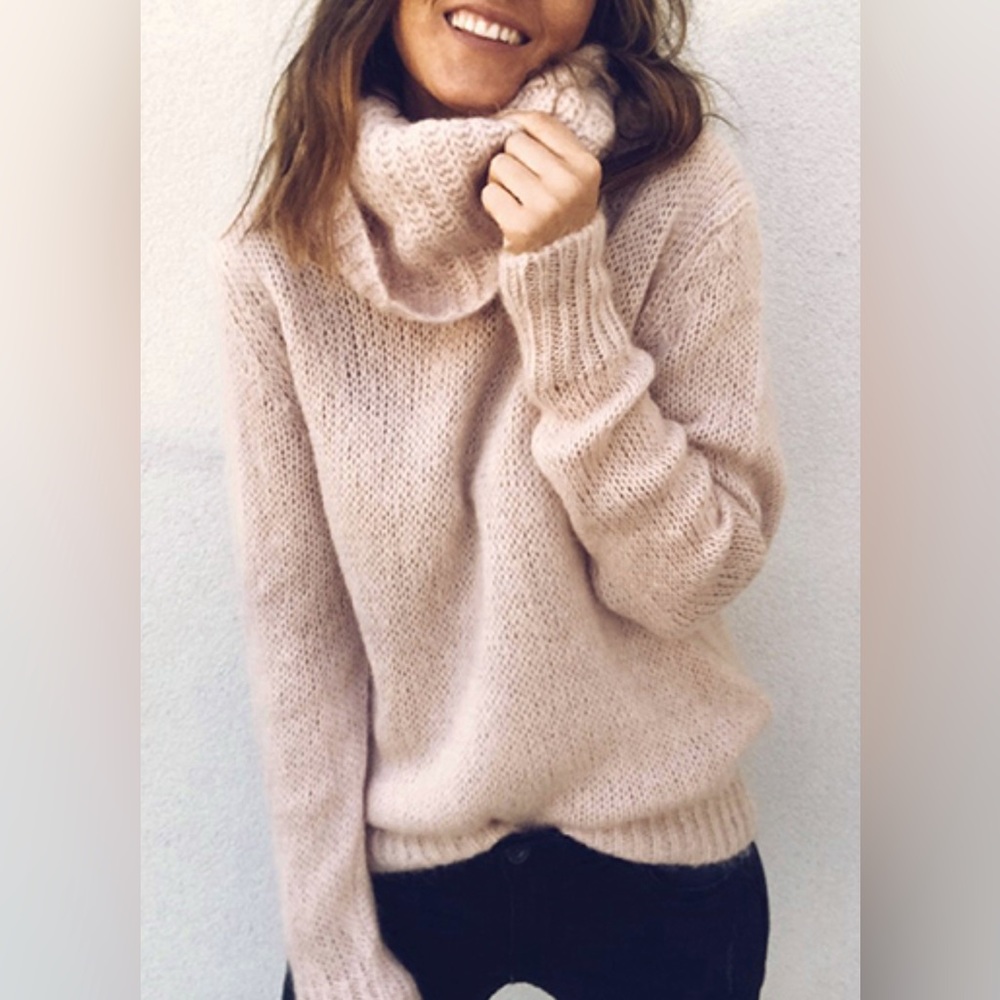 J. Crew Point Sur Oversized Knit Wool Mohair Blend Sweater Cream Pink Neutral - Picture 4 of 4